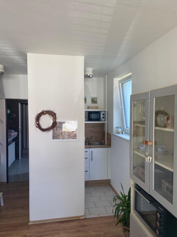 Apartman V Brezi Екстериор снимка